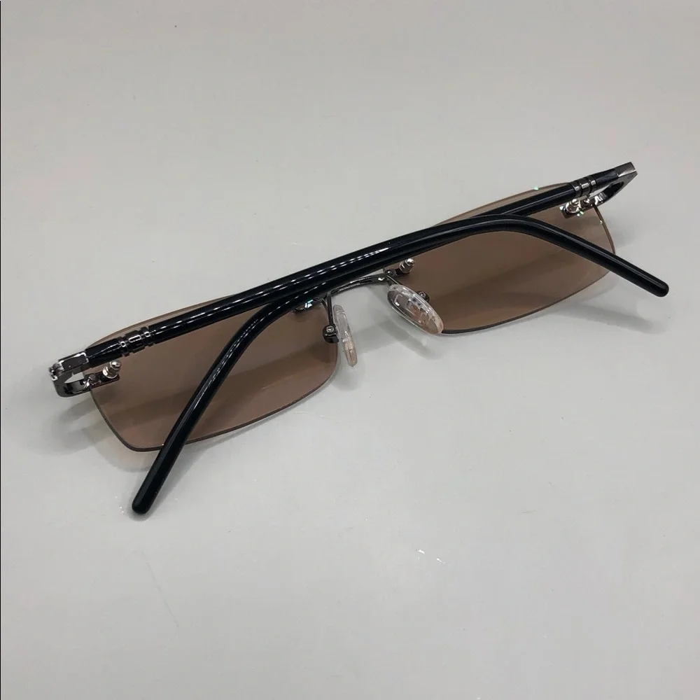 YesGlasses YesLook Black Metal Rectangle Rimless Tinted Sleek Sunglasses Mast
